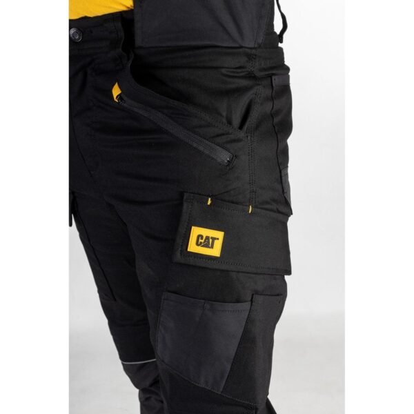 Calça com Bolsos Stretch Preta - Imagem 15